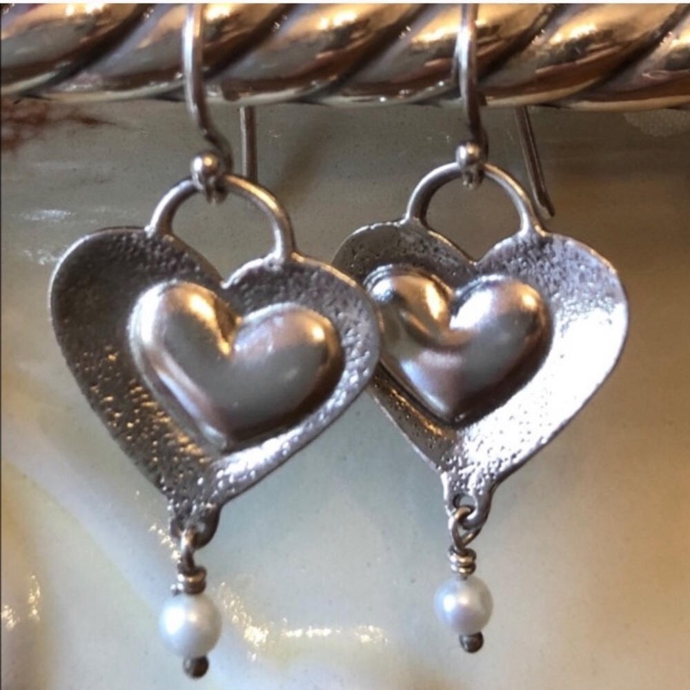 Rare Vintage Silpada Sterling Silver Heart Pearl Earrings